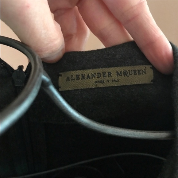 Iconic Alexander McQueen drape-front dress - Picture 6 of 8